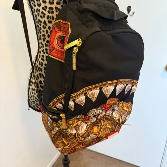 Sprayground jewel shark Backpack - Picture 7 of 7